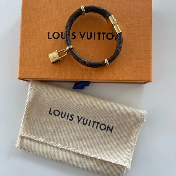 The Keep It Twice bracelet - Authentic - Picture 9 of 10